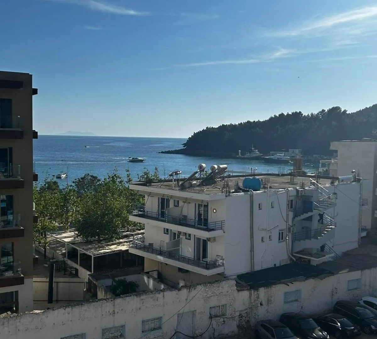 Casa de hóspedes Milto'S Rooms Himare
